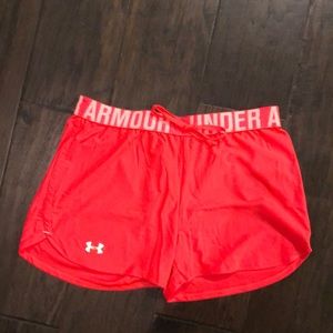 Under Armour Loose fit shorts